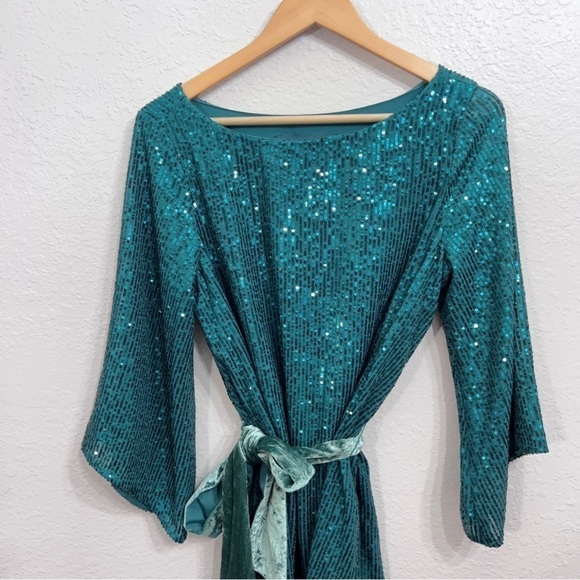 NWT Anthropologie All over sequin green dress size medium size M Christmas dress - Picture 4 of 15